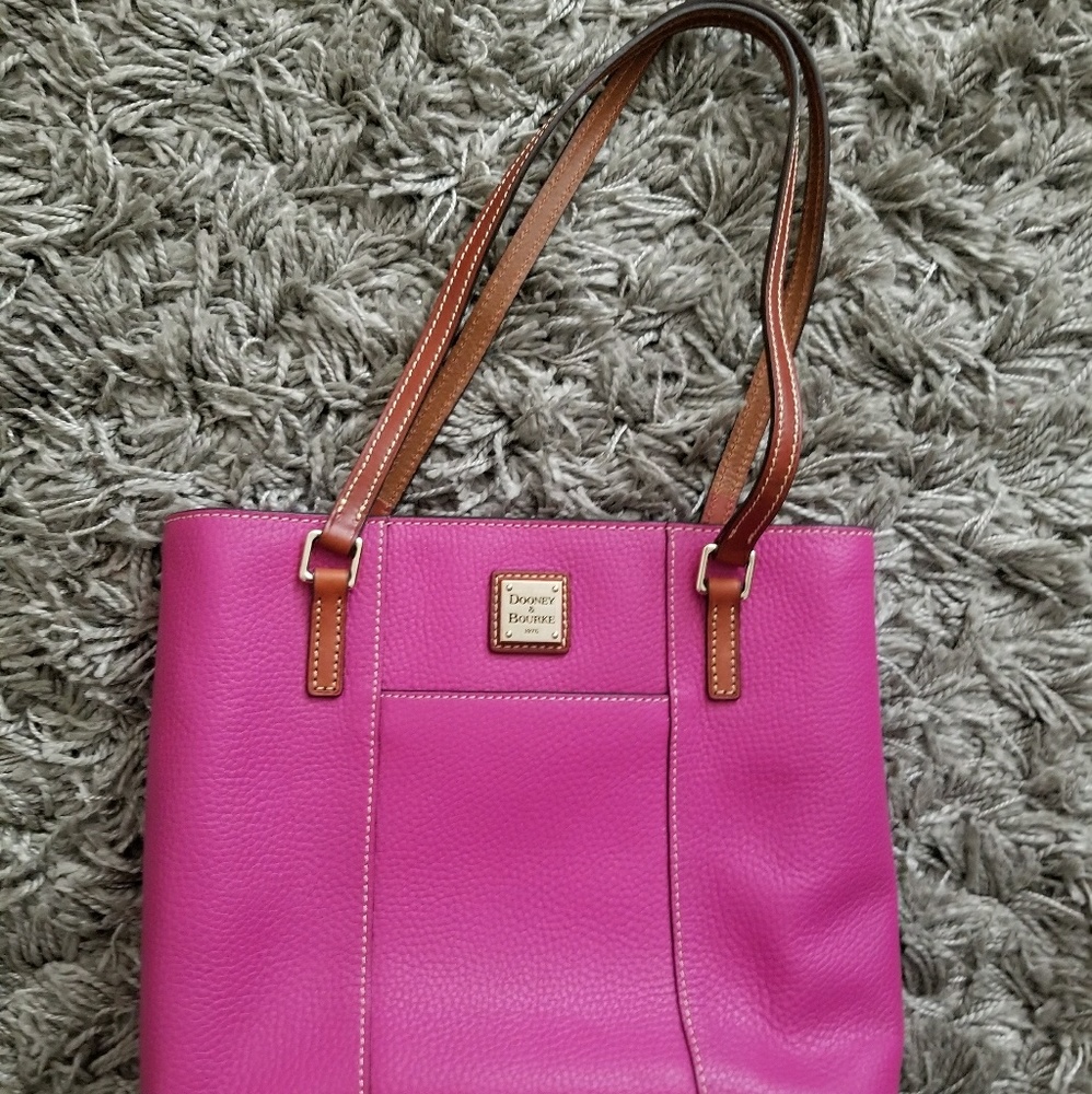 Dooney & Bourke Purse